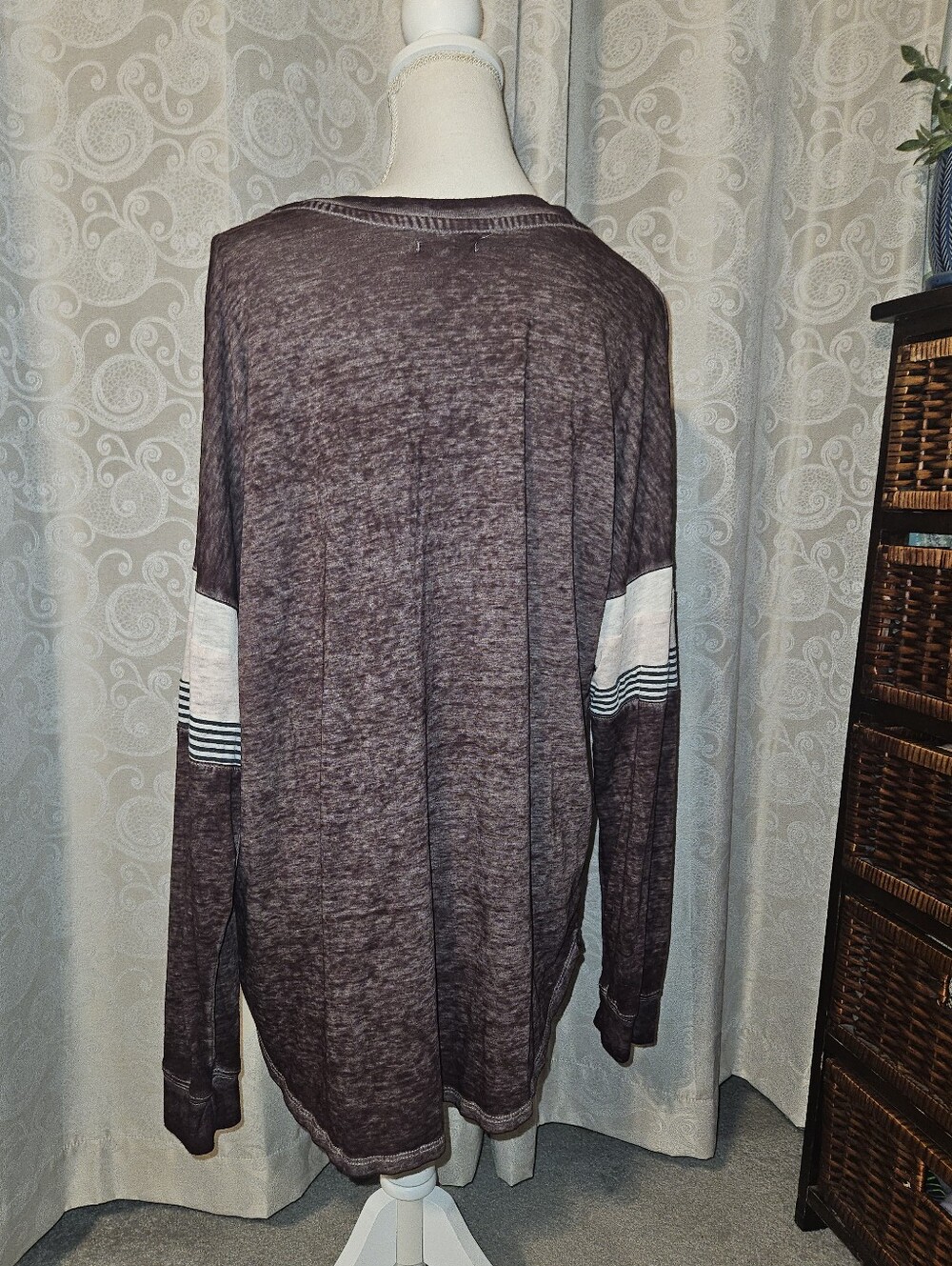 Maurices  "Nope, Not Today" Women's Long-Sleeve Graphic Top - Picture 2 of 8